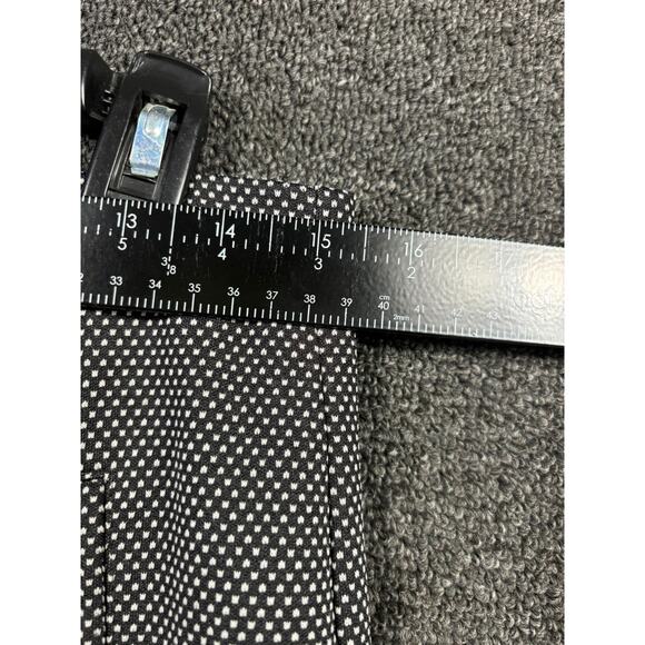 Chico's Double Dot Ponte Ankle Pants Womens US Size 6 Black Pull On Houndstooth - Picture 6 of 8